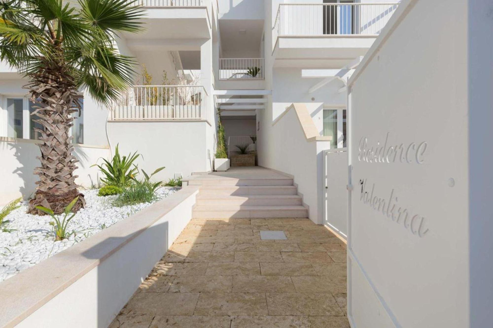 Tramonti Incredibili In Piscina - Apartment8 Con Ac Wifi In Residence Santa Maria al Bagno Exterior photo